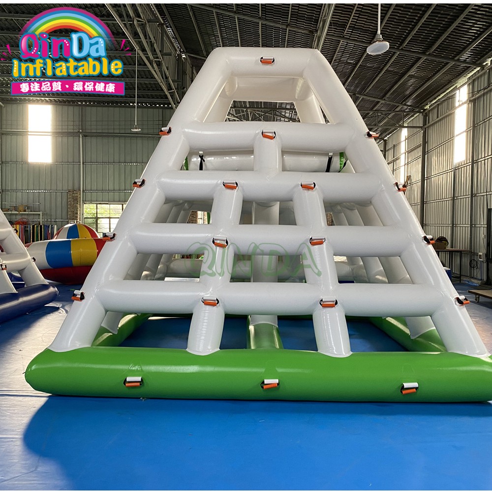 7x5x4m Climbing Tower Slide Inflatable Floating Water Slide For Water Games