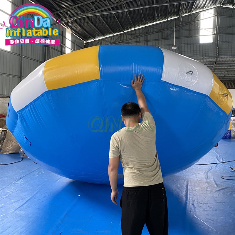 Inflatable Spinning UFO Towable Tube For Water Entertainment Inflatable Water Rotating Disco Boat