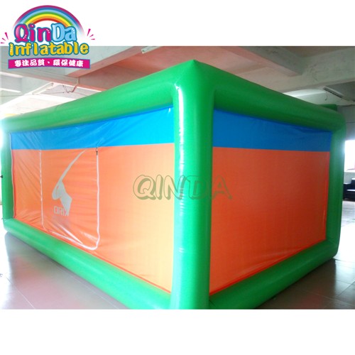 Outdoor inflatable car capsule showcase, airtight car capsule